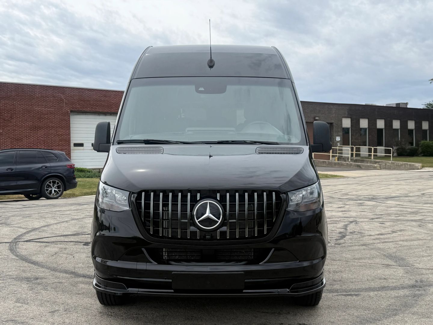 mercedes-benz sprinter passenger van 2024 W1Z4NFHY8RP663781 image mercedes-benz sprinter passenger van 2024 W1Z4NFHY8RP663781 image